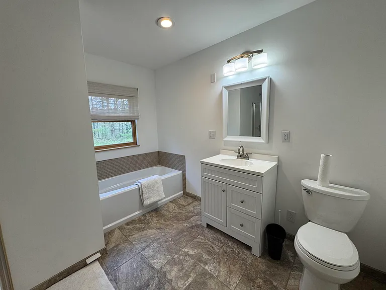 1377 Old Depot Rd — Photo 19