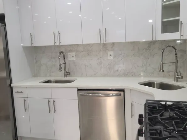 Gateway Boulevard And New Hvn, Far Rockaway, NY 11691