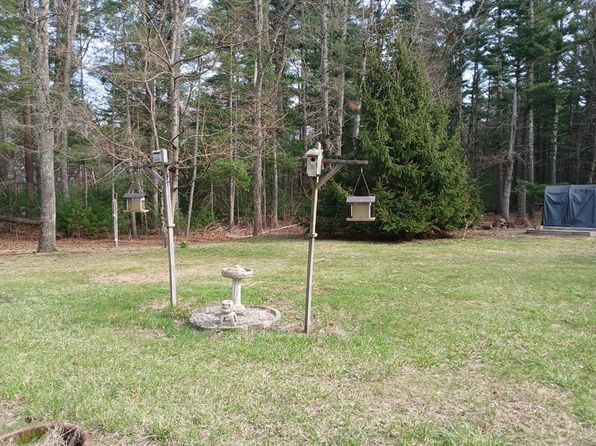 46 West St, Carver, MA 02330