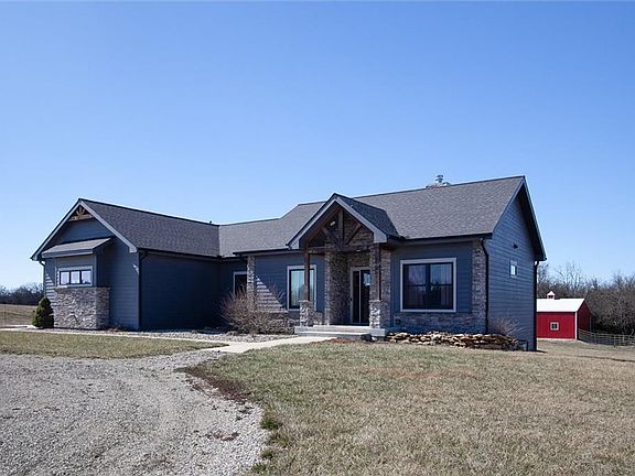 2nd image of 537 E 550th Rd