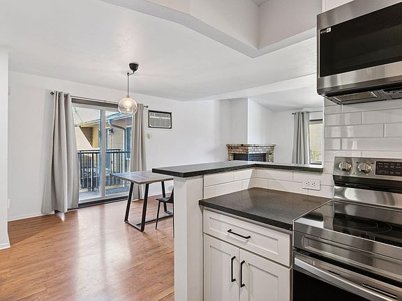 3rd image of 2030 Ridge Dr APT 31