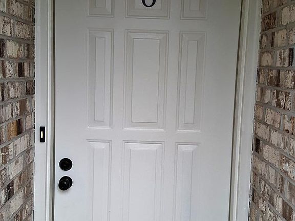 SL229-06 - Front Door_10042019