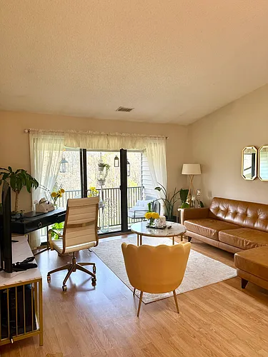 31 Taylor Dr Photo 1