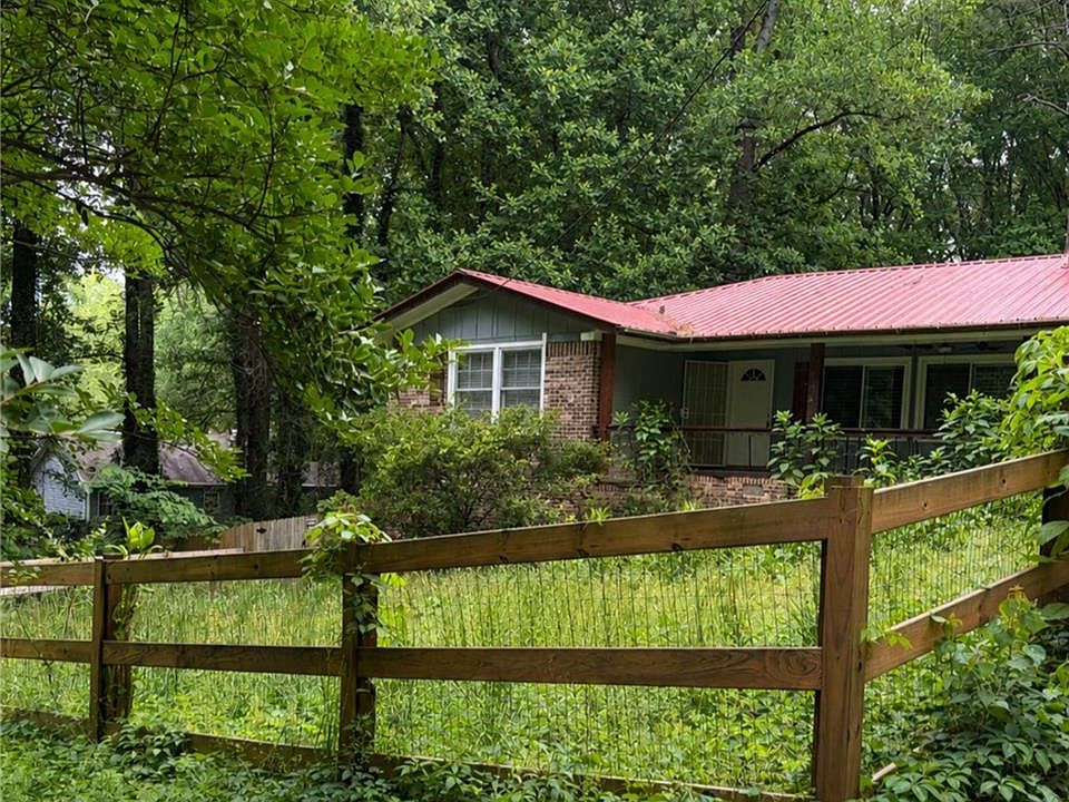 1st image of 1552 Todd Ln SW