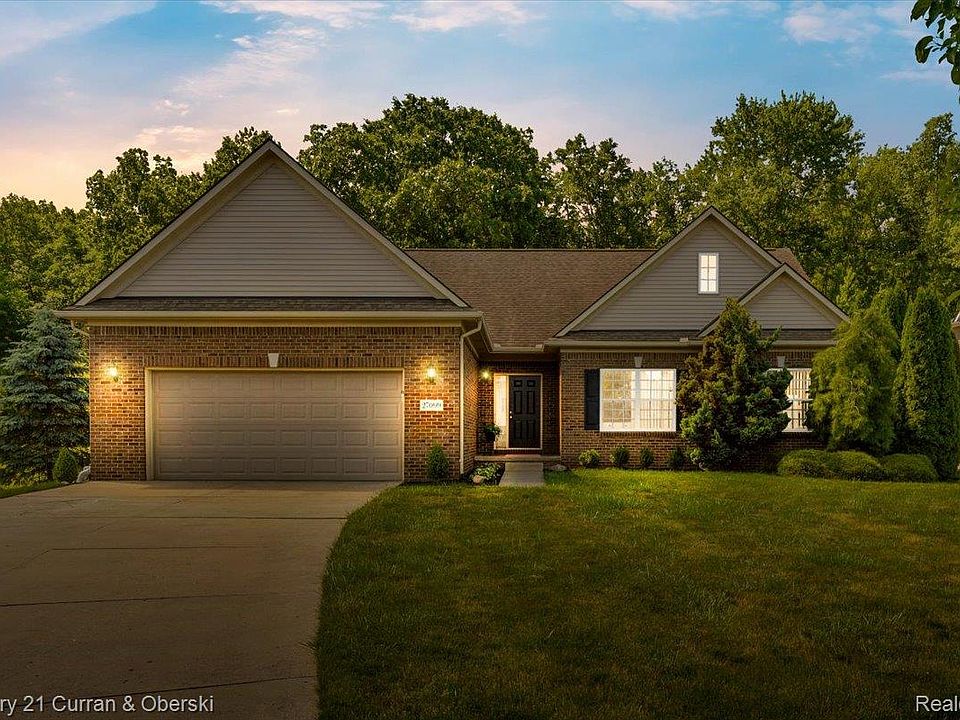 1st image of 27099 Celtic Dr