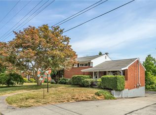 507 Bloomfield Dr, Greensburg, PA