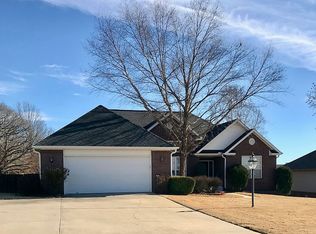 3907 Shannendoah Ln, Springdale, AR 72762
