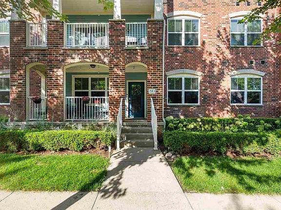 2nd image of 2161 Willenbrock Cir