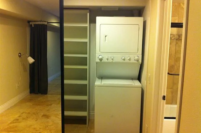Studio, 450 sqft, $2,100 — Photo 4