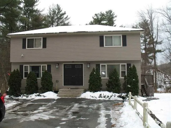 79 Rockingham Road, Derry, NH 03038