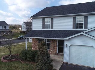 100 Abbey Ln, Telford, PA 18969