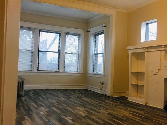 3rd image of 1525 E 67th Pl #3