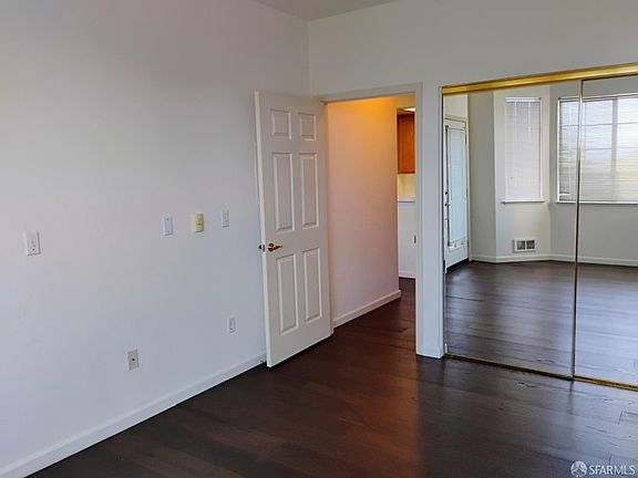 4th image of 2902 Hastings Shore Ln