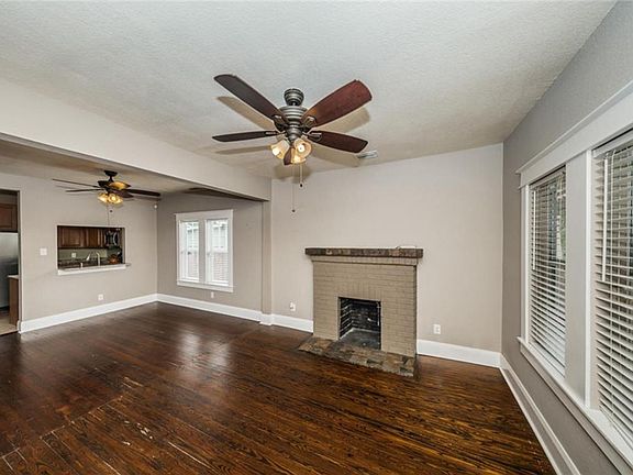5th image of 205 W Hanna Ave