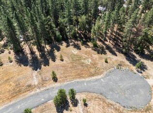 253 Deruyte Way, Rogue River, OR 97537