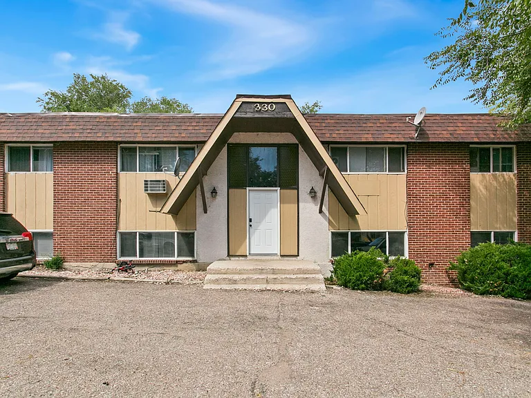330 Vehr Dr #2 — Photo 1