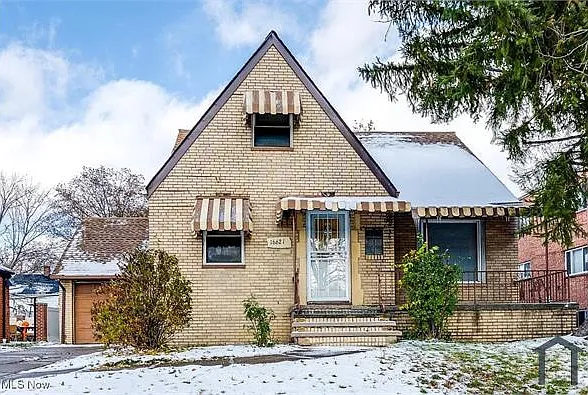 4 bed, 1413 sqft, $999 — Photo 1