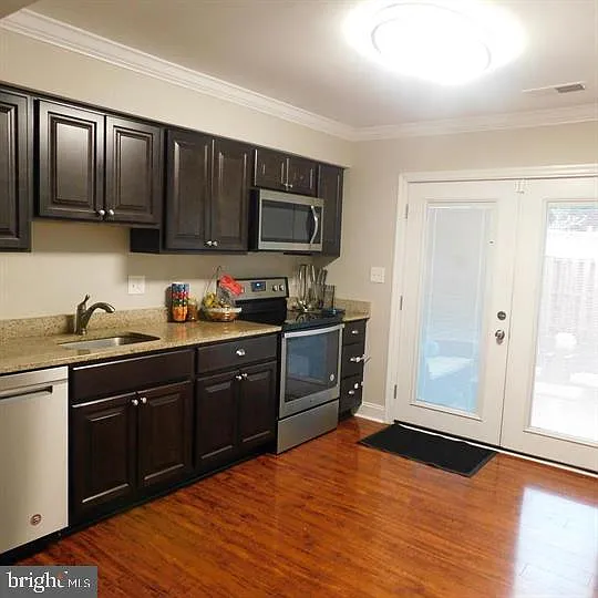 567 Lancaster Pl #567 — Photo 9