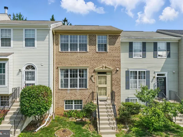 3409 Wood Creek Dr, Suitland, MD 20746