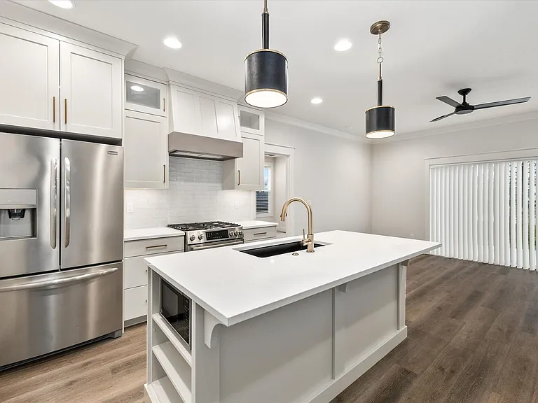 3903 W Spring House Ln — Photo 6