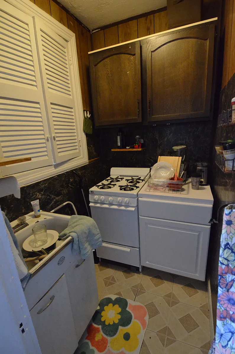 Building Photo - 59 Burbank St #21