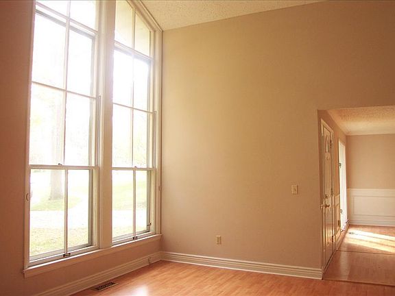 2nd image of 15333 Thistlebriar Ct
