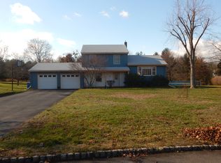 31 Strawberry Ln, Hillsborough, NJ 08844