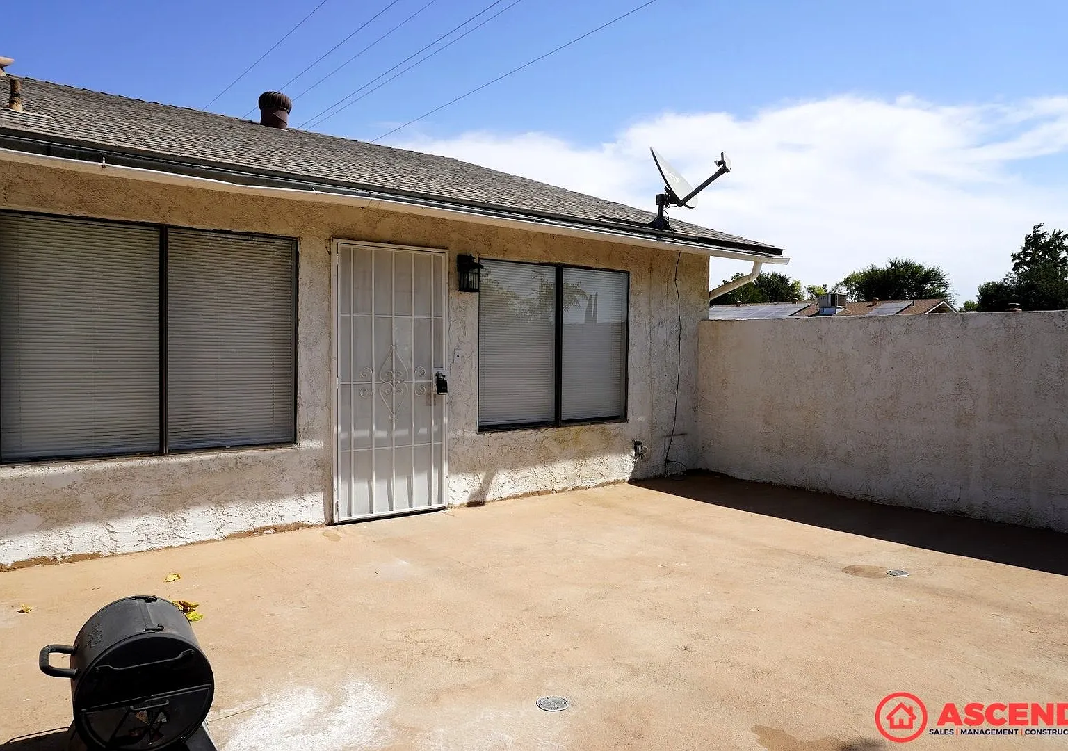 2905 La Costa St — Photo 1