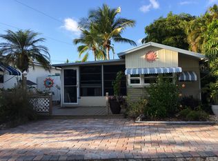 1119 Periwinkle Way UNIT 107, Sanibel, FL 33957