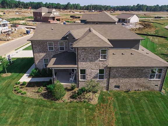 4th image of 903 Green Meadow Ln