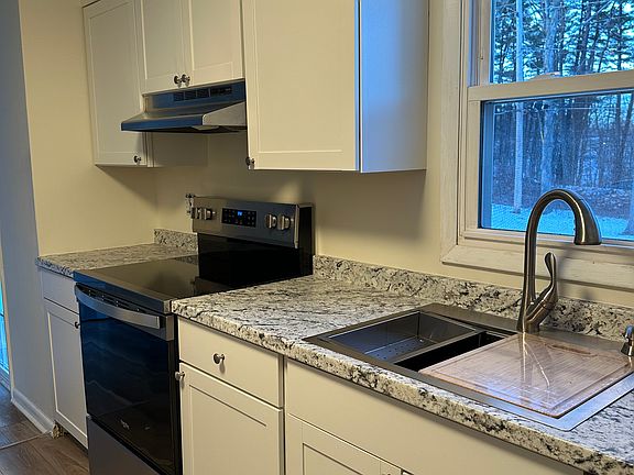 5th image of 114 E Poplar Dr
