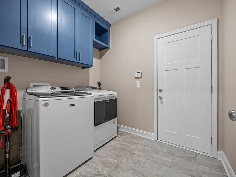 244 Hazelwood Rd — Photo 9