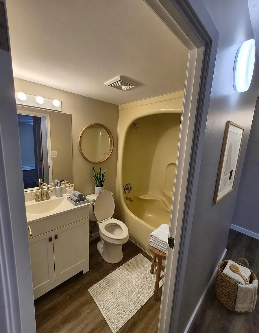Bonnie Doon Manor — Photo 2