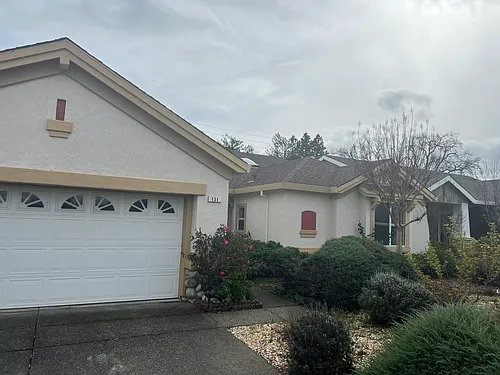131 Clover Springs Dr Photo 1