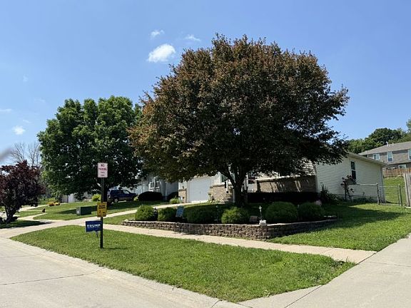2nd image of 108 Shamrock Cir