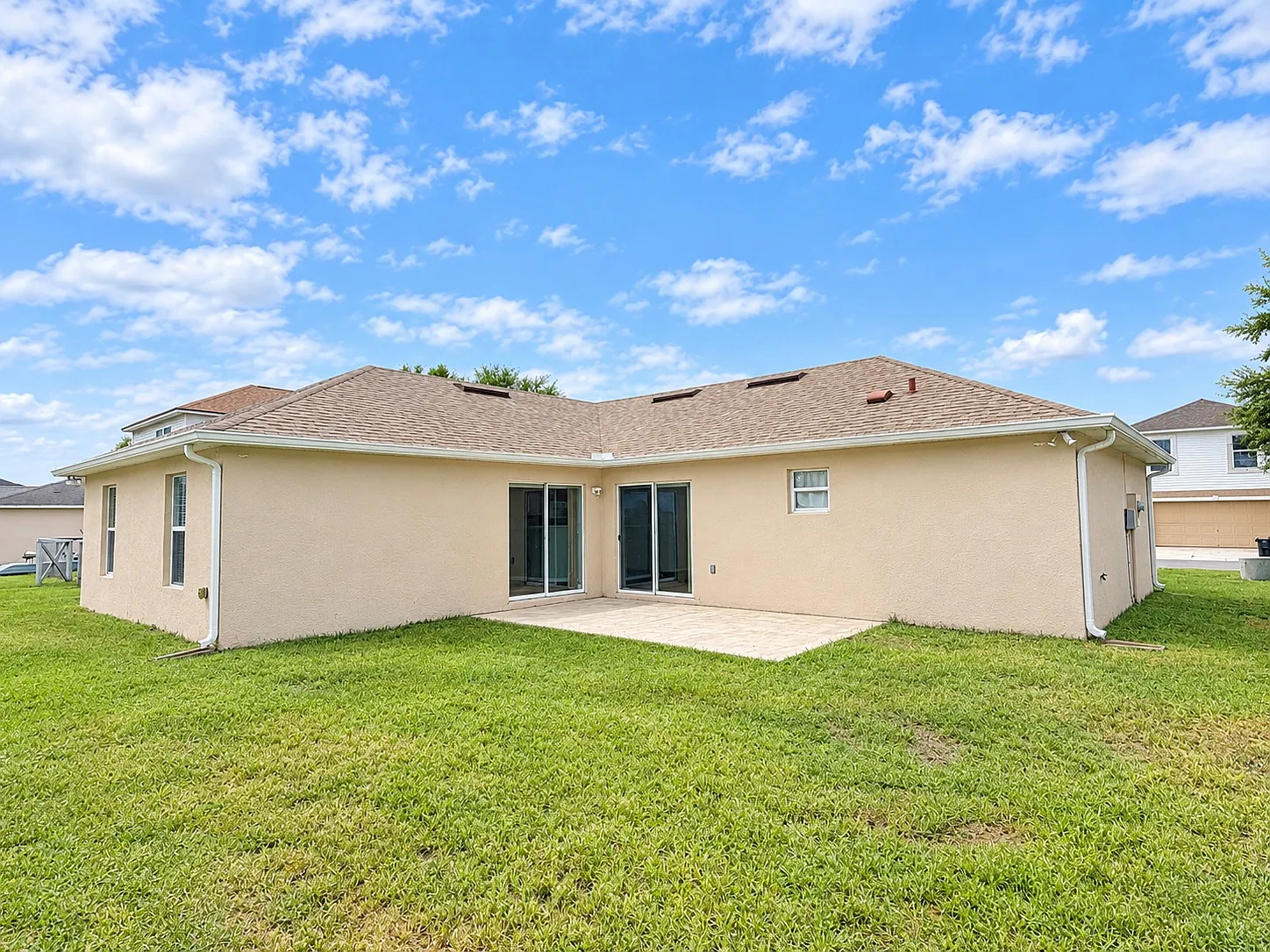3 bed, 1555 sqft, $1,800 — Photo 3