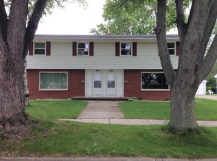 1415 Silvercrest Dr, Appleton, WI 54911
