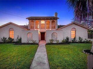 11434 Valley Spring Dr, Houston, TX 77043