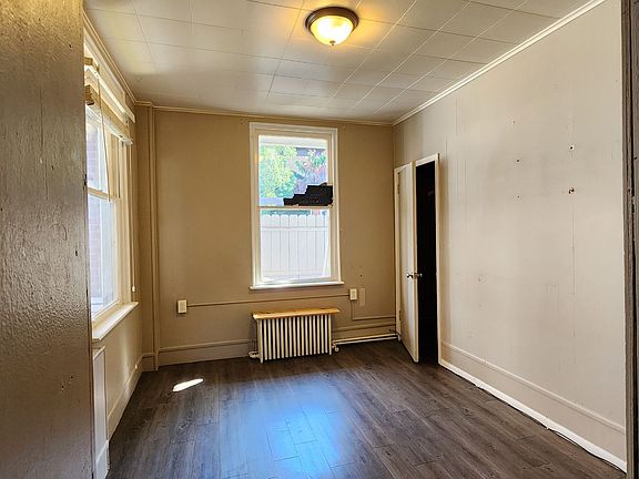 3rd image of 3230 Wainbell Ave APT 5