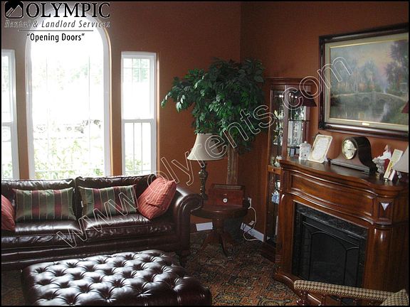 5th image of 4811 81st Ave SE