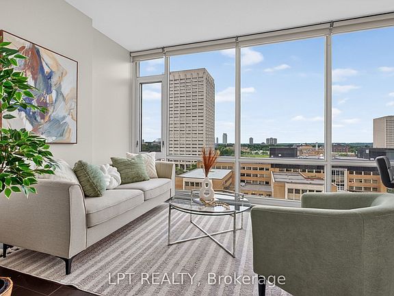 3rd image of 201 Parkdale Ave #1004