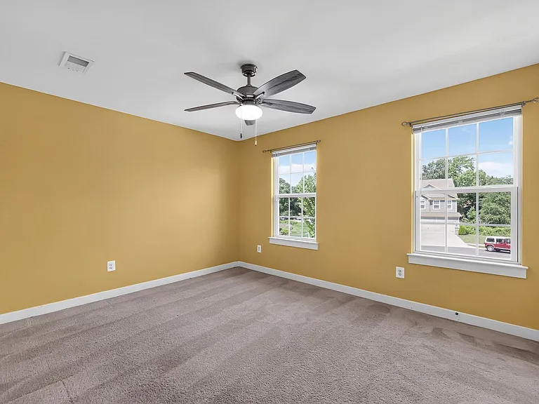 2642 Skeeter Ct — Photo 11