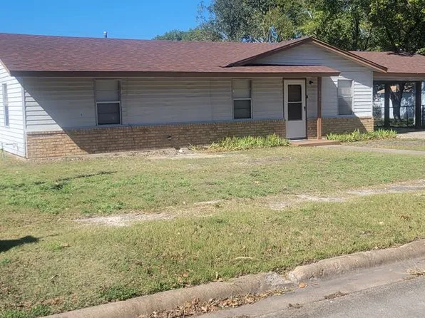 808 Mary St, Copperas Cove, TX 76522
