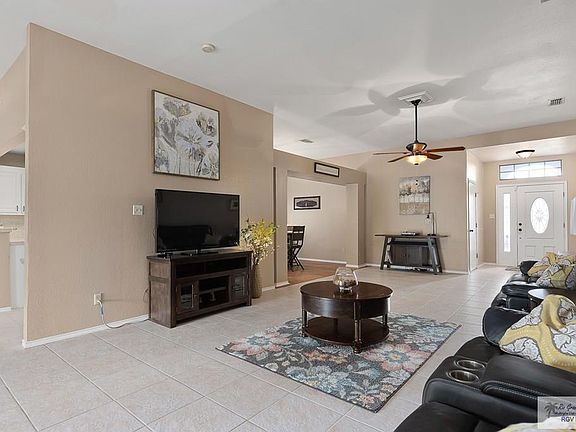 2nd image of 2109 Lazy Lake Dr