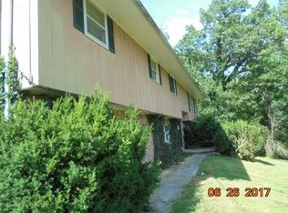 104 Tracy Ln, Bristol, TN 37620