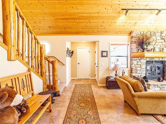 5th image of 1034 Fawnskin Dr