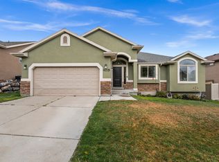 4115 E Dakota Dr, Eagle Mountain, UT 84005