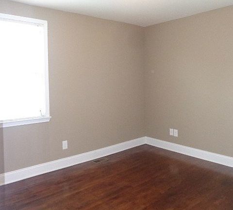 4th image of 28 Chestnut Dr