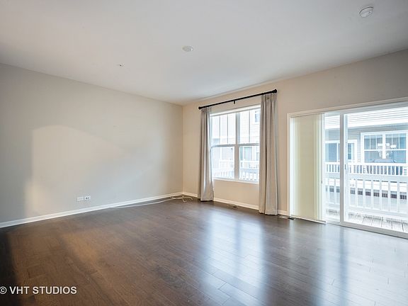 5th image of 1124 Evergreen Ave