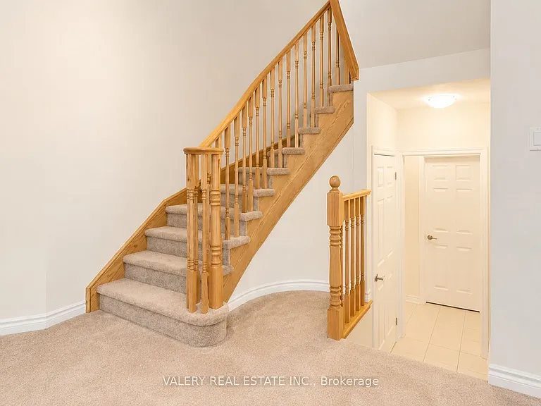 407 Linden Dr — Photo 11